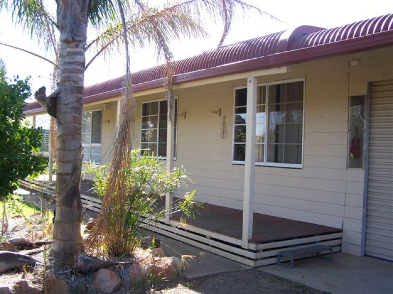 31 Currawong Crescent, Coleambally, NSW 2707 Property Details