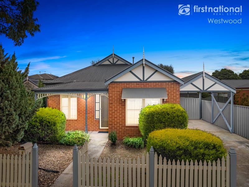 6 Berrimah Place, Tarneit, Vic 3029 House for Sale