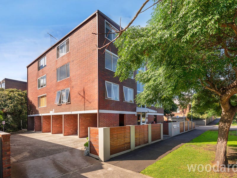 1/210 Mountain Street, South Melbourne, VIC 3205