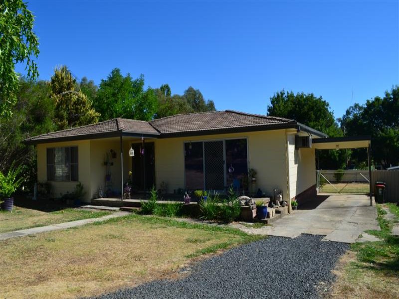 56 Lockhart Street, Adelong, NSW 2729