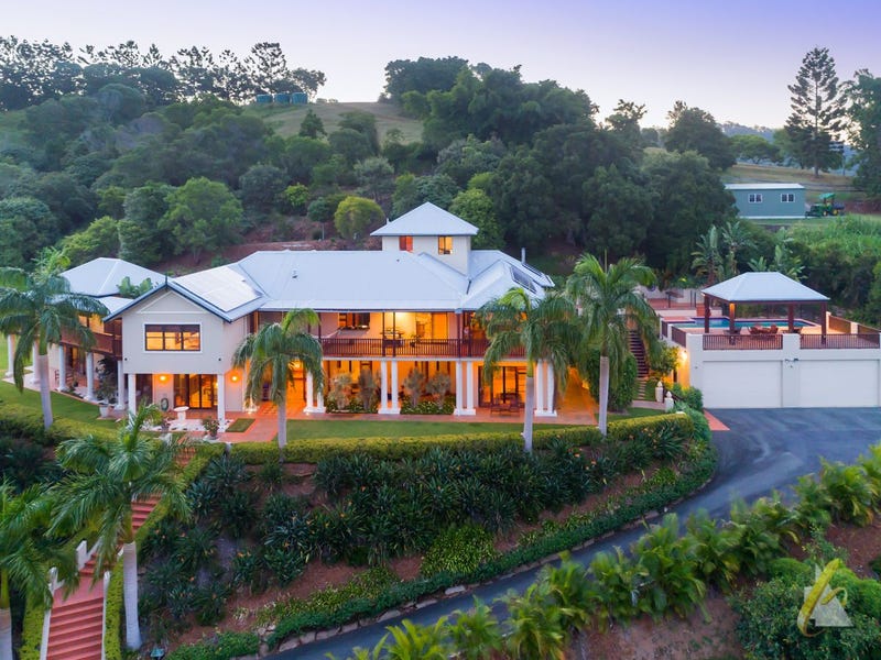 298 Savages Road, Brookfield, QLD 4069