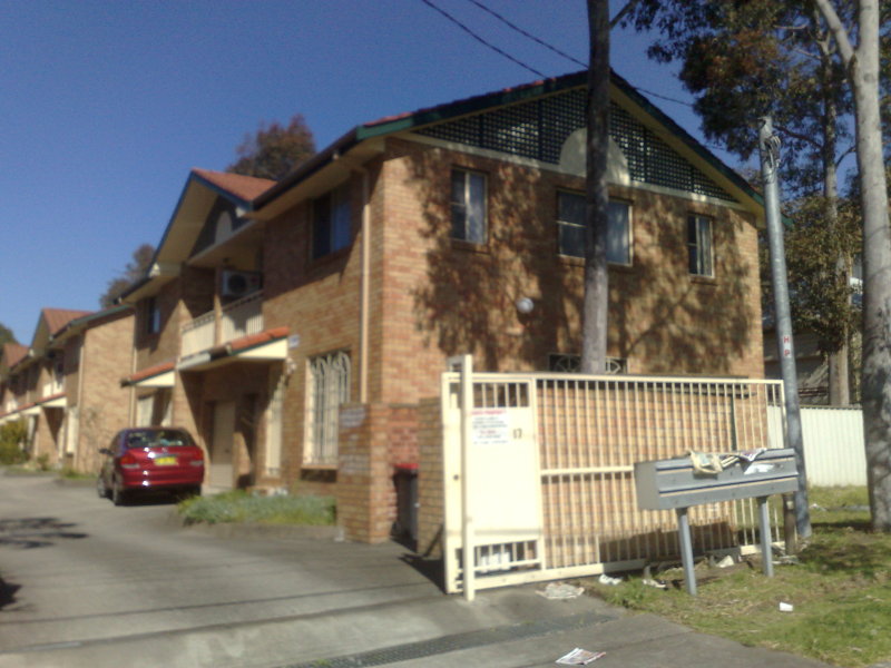17 Dellwood Street, Bankstown, NSW 2200