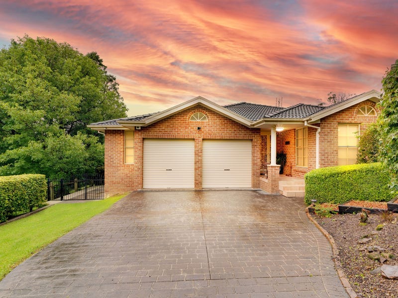 19 Sutton Street, Woodford, NSW 2778 Property Details