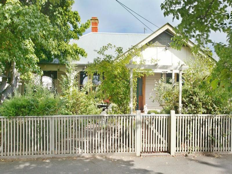 106 Pleasant Street South, Newington, Vic 3350 Property Details