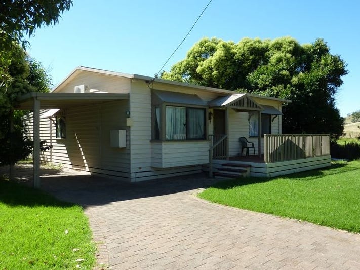 11 Brushbox Street Lake Hume Resort, Albury, NSW 2640 Property Details