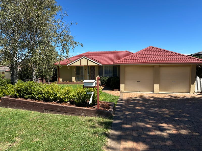 7 Bronwyn Place, Bowral, NSW 2576