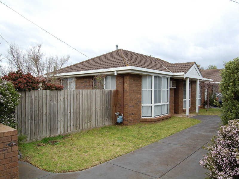 1/37 Burt Street, Altona, Vic 3018 Property Details
