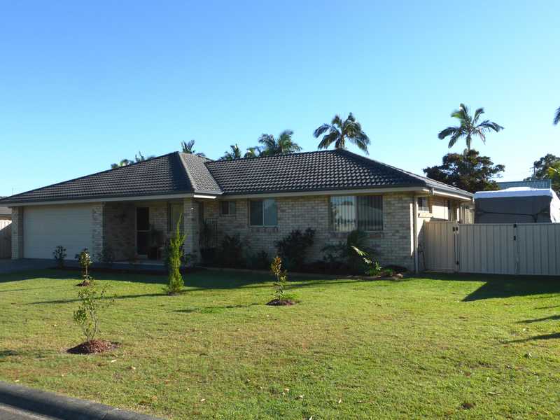 1 Fig Tree Court, Forster, NSW 2428