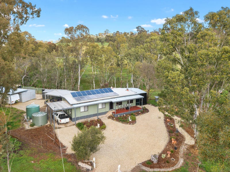 11 Crichton St, Avenel, Vic 3664 Property Details