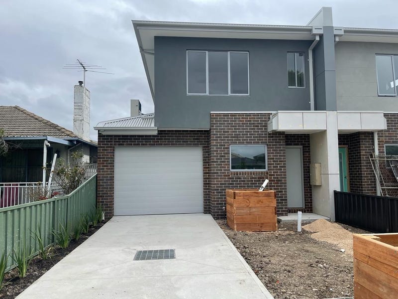 1/33 Commercial Street, Maidstone, VIC 3012