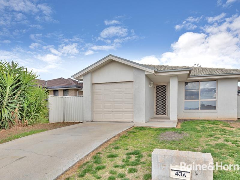 43a Fisher Road, Tamworth, NSW 2340 Property Details