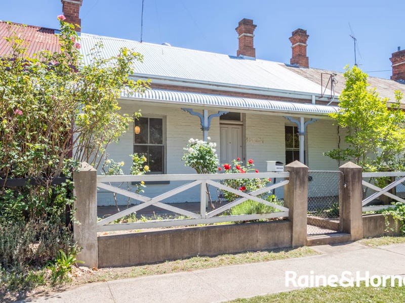 111 Seymour Street, Bathurst, NSW 2795 House for Sale