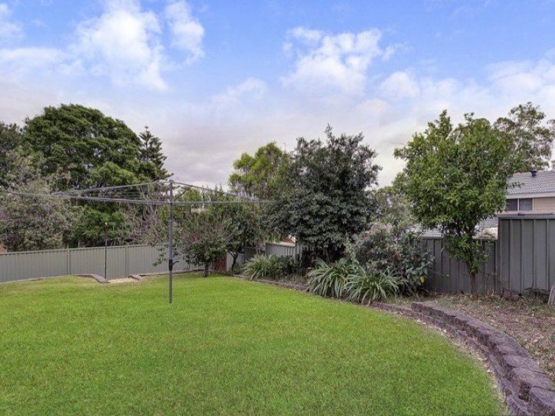 244 Caroline Chisholm Drive, Winston Hills, NSW 2153