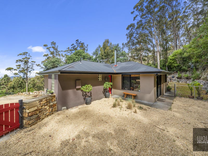 16 Menuggana Road, Fern Tree, TAS 7054