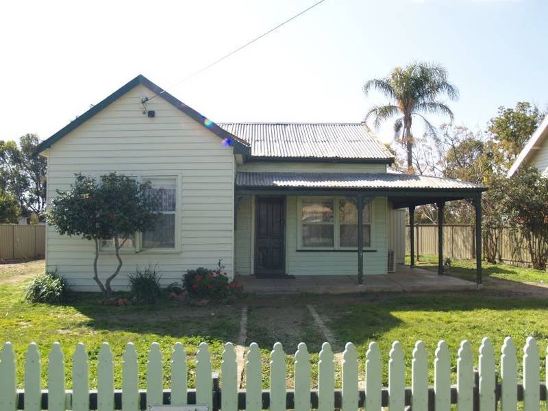 82 Quinn Street, Numurkah, Vic 3636 Property Details