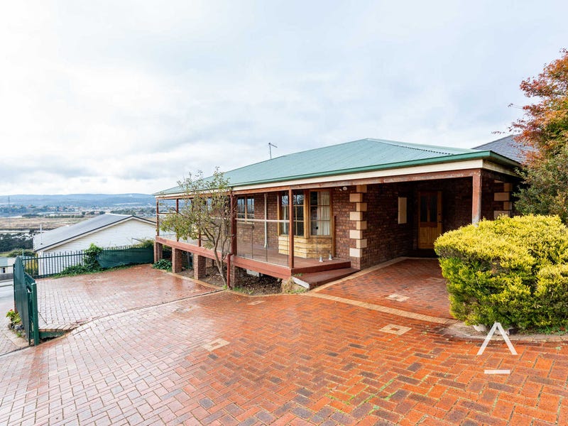 2/133 West Tamar Road, Trevallyn, Tas 7250 Villa for Sale