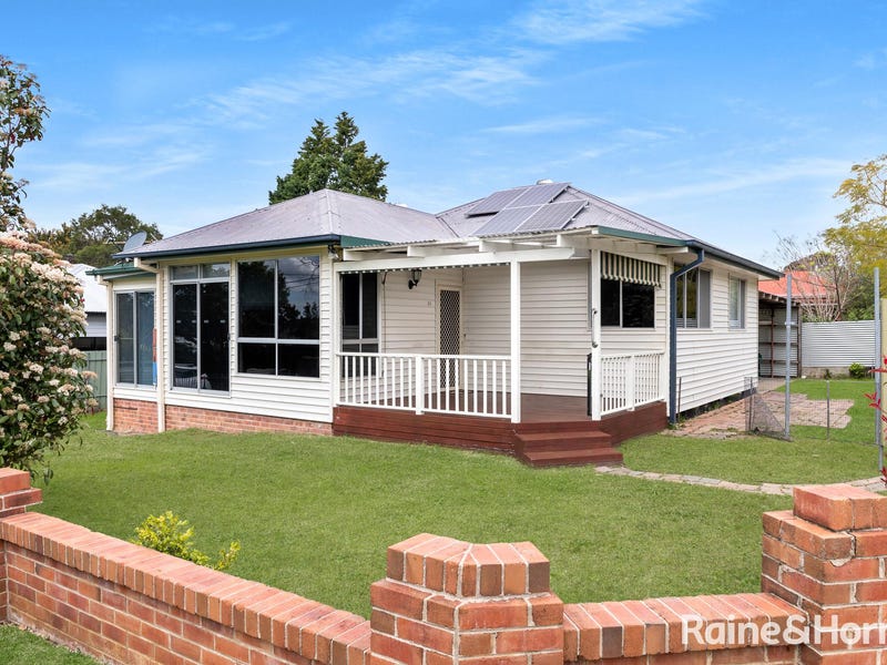 114 Shoalhaven Street, Nowra, NSW 2541 Property Details