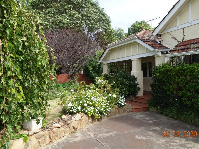 32 Anzac Road, Mount Hawthorn, WA 6016