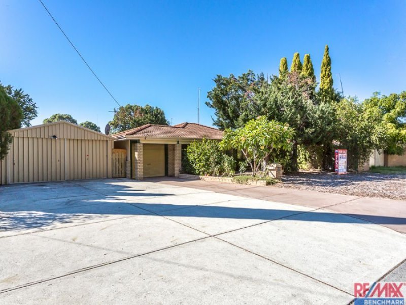 67 Amazon Drive, Greenfields, WA 6210 Property Details