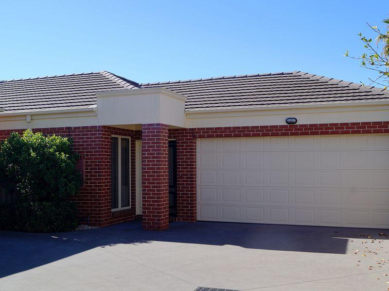 3/49 Maude Street, Shepparton, Vic 3630 Property Details