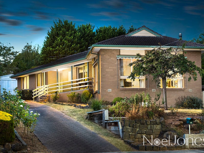 39 Democrat Drive, The Basin, VIC 3154