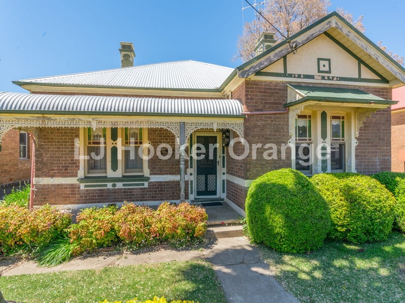 74 Clinton Street, Orange, NSW 2800 Property Details