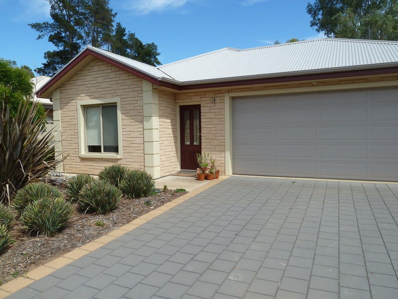 12 Albert Street, Clare, SA 5453