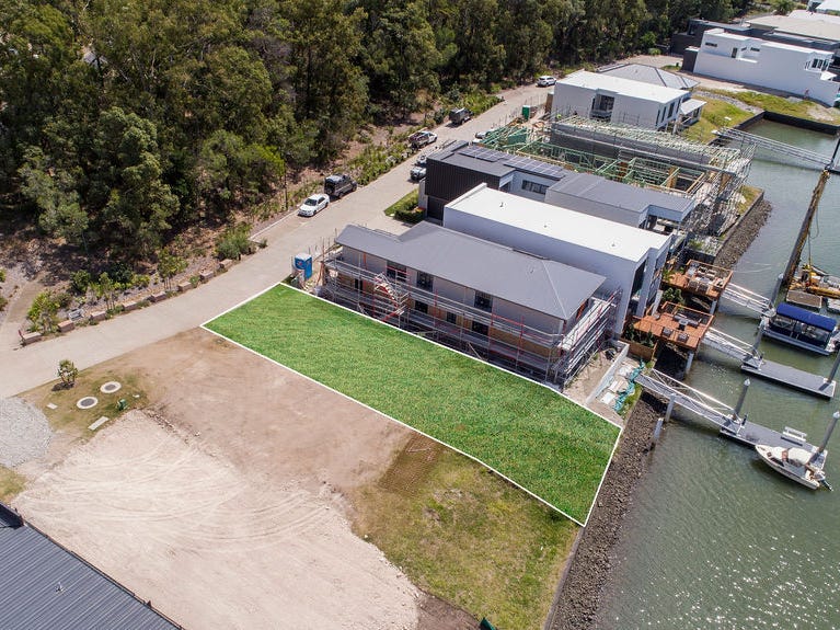 26 Sovereign Lane Coomera Waters Qld 4209 Property Details