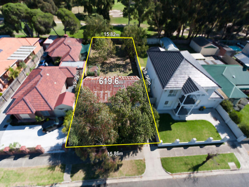 33 Farview Street, Glenroy, Vic 3046 Property Details