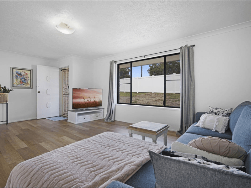 22 Moonbeam Parade, Mudgeeraba, Qld 4213 Property Details