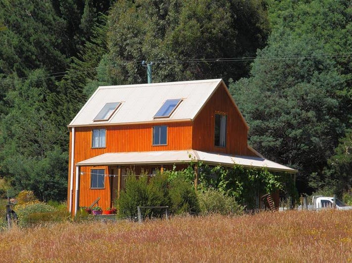 18 Forest Road, Franklin, Tas 7113 Property Details