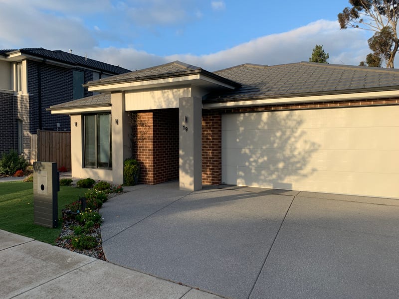 19 Rutledge Boulevard, North Geelong, Vic 3215