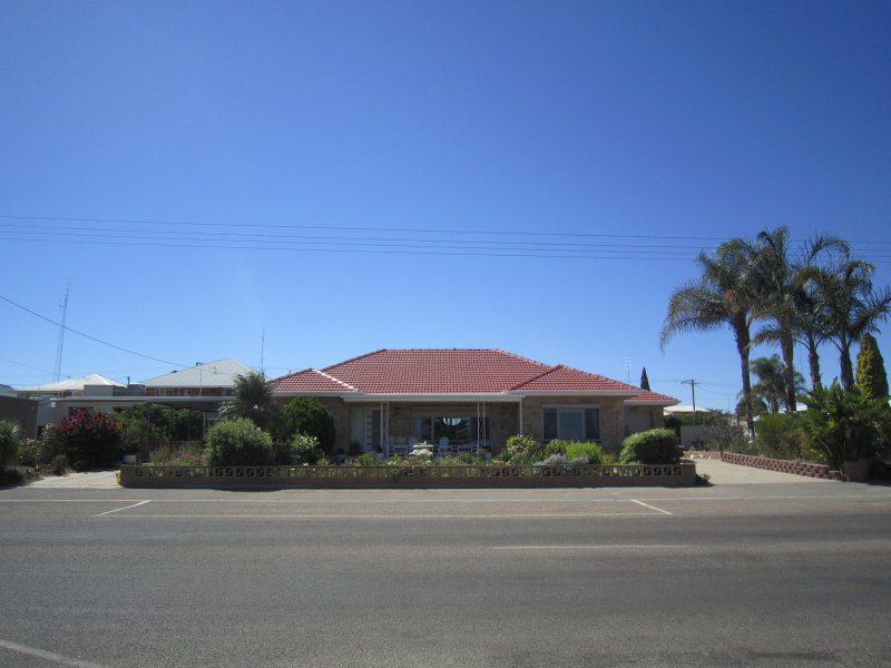 10 West Terrace, Port Broughton, SA 5522