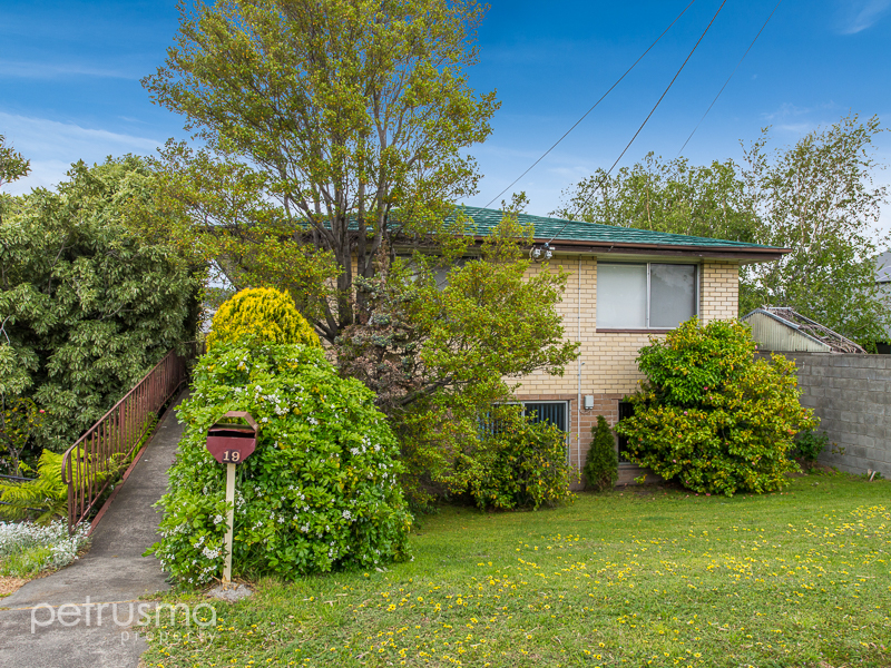 19 Silwood Avenue, Howrah, Tas 7018 Property Details