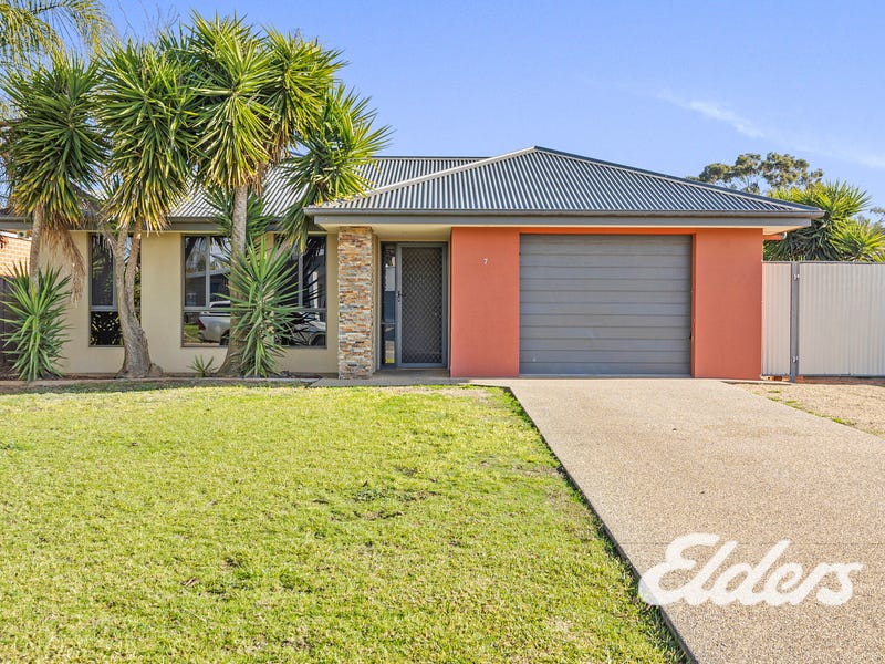 7 Wing Crescent, Mulwala, NSW 2647 House for Sale