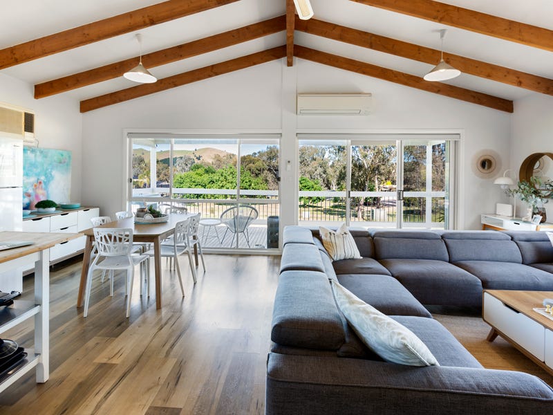 Houses for Sale in Bonnie Doon, VIC 3720