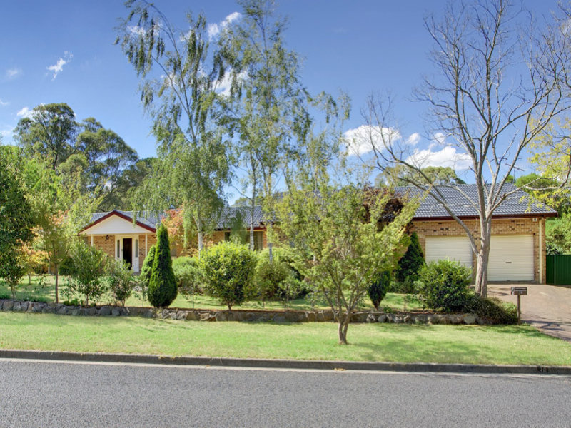 36 Braeside Drive, Bowral, NSW 2576 Property Details