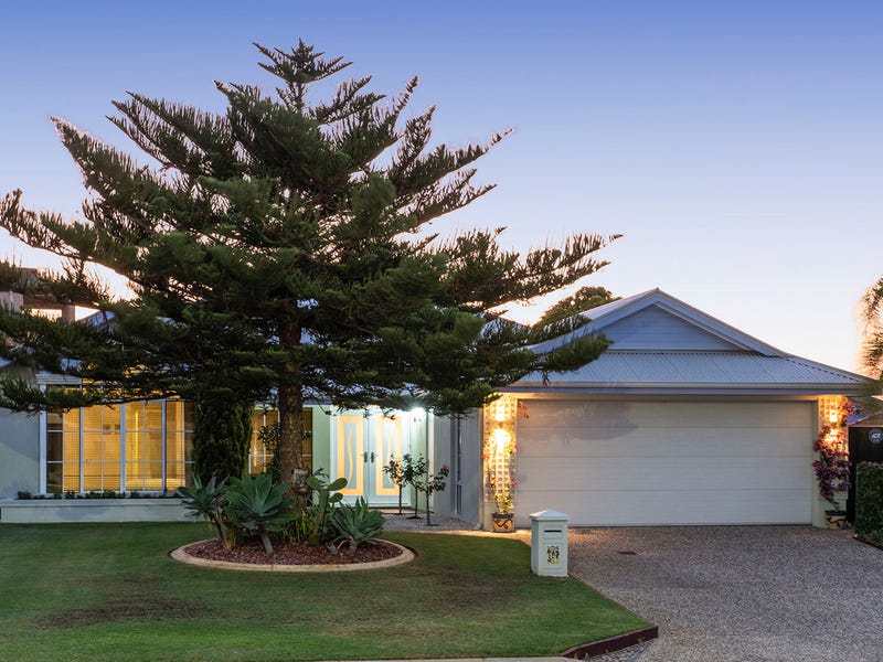 127 Rothesay Heights, Mindarie, WA 6030