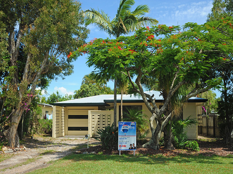123 Coronation Avenue, Golden Beach, QLD 4551