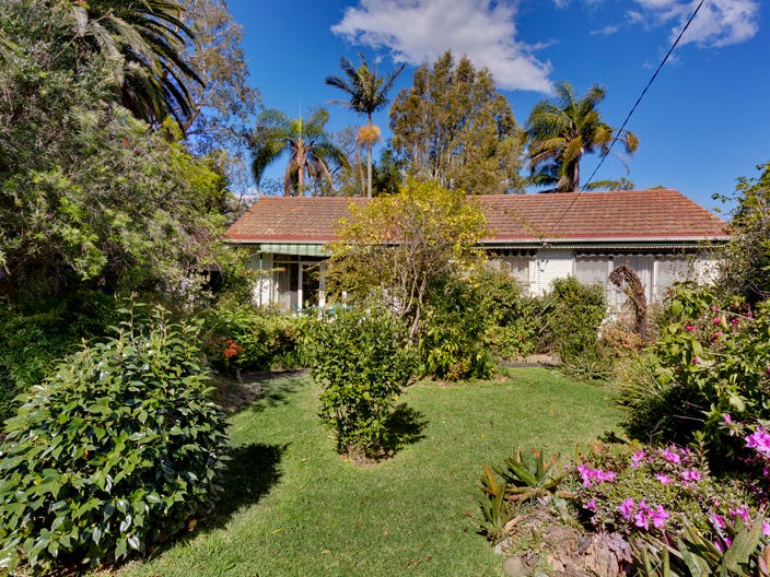 12 Emperor Place, Forestville, NSW 2087