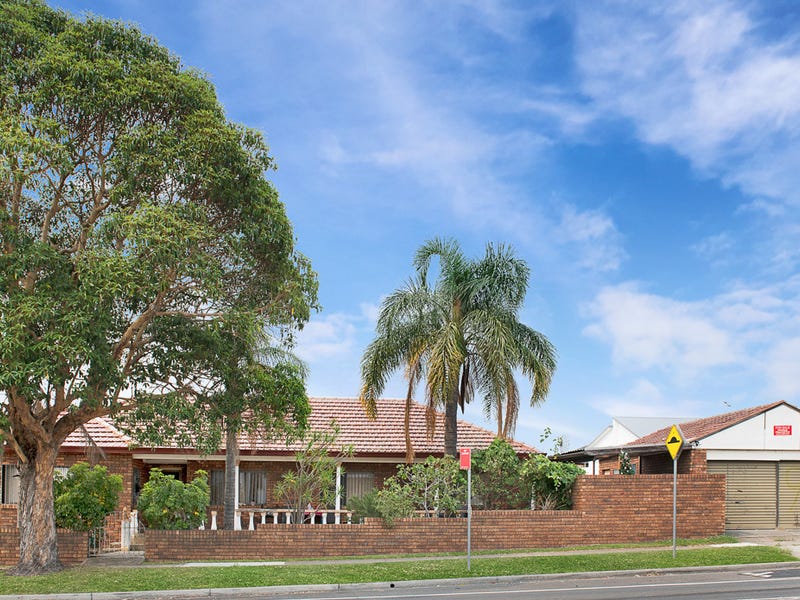 96 Maiden Street, Greenacre, NSW 2190 House for Sale