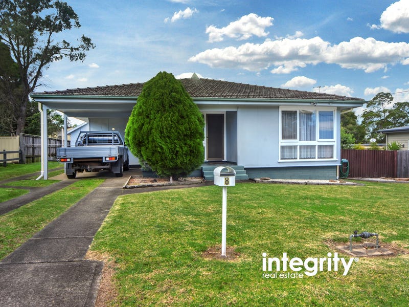 8 Neale Place, Bomaderry, NSW 2541