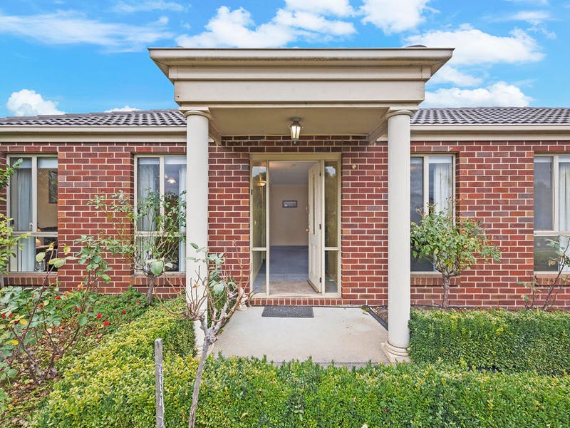 10 Lawrie Drive, Alfredton, Vic 3350 House for Sale