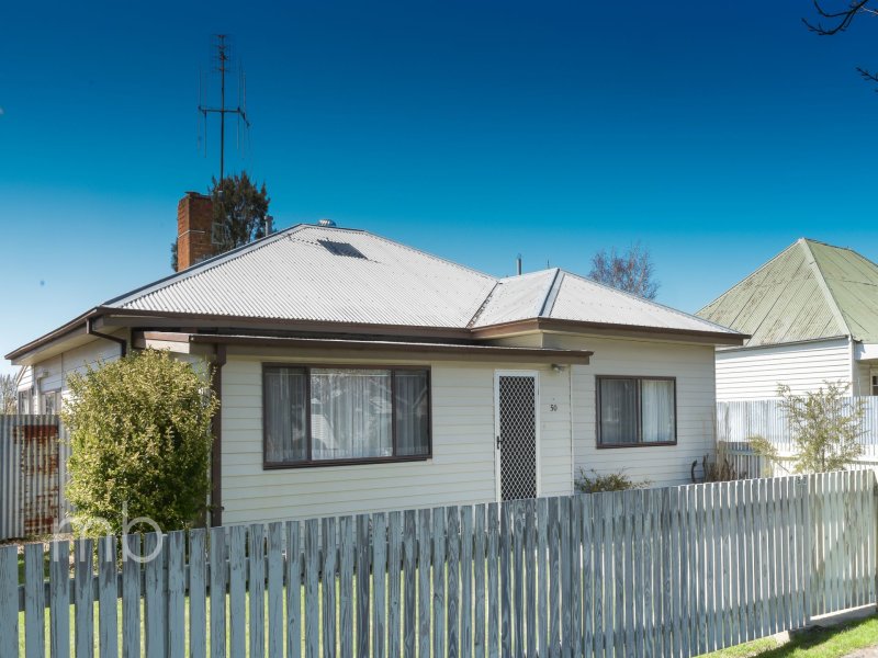 50 Osman Street, Blayney, NSW 2799