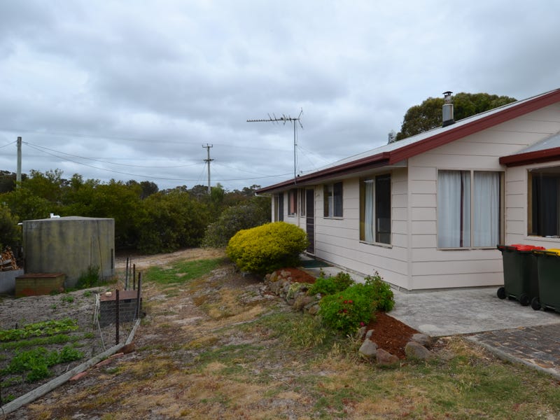 15 Howard Street, Bellingham, Tas 7254 Property Details