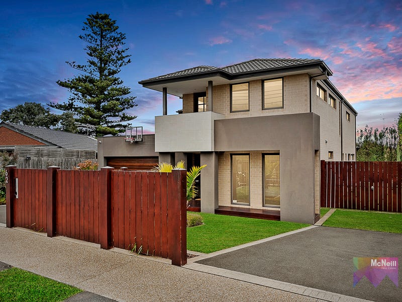 62 Queen Street, Mornington, Vic 3931 Property Details