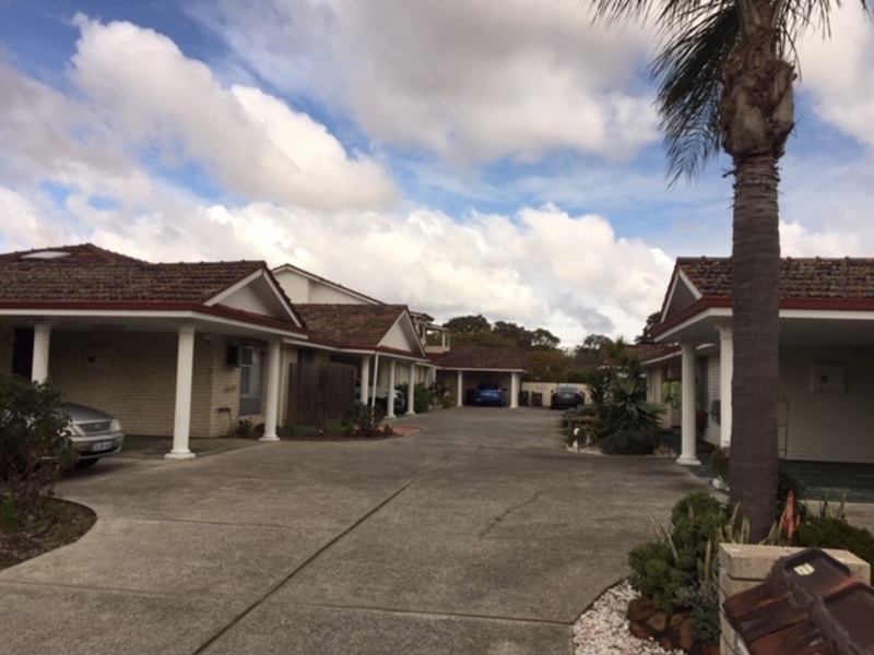 4/151 Normanby Road, Inglewood, WA 6052