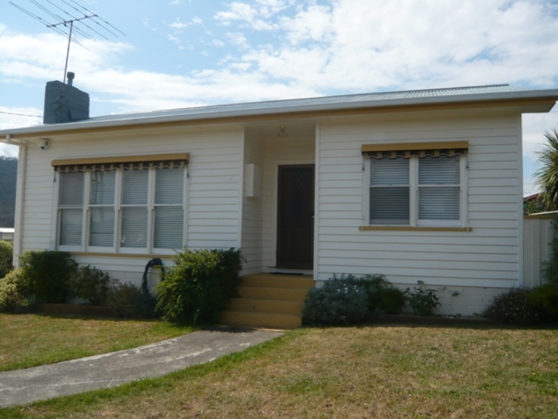 51 Hobart Road, New Norfolk, TAS 7140
