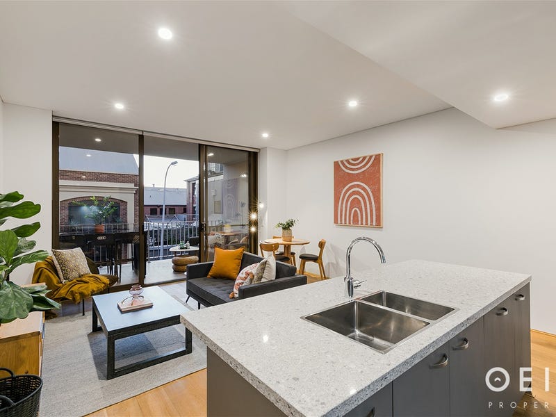 8/50 Pakenham Street, Fremantle, WA 6160 Property Details