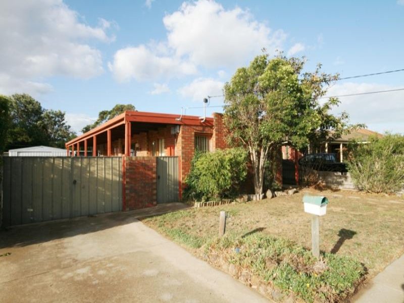 9 Sheringham Drive, Werribee, Vic 3030 Property Details